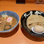 六厘舎 - 特製つけ麺¥1050