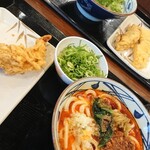 丸亀製麺 - 