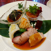 萬珍樓 本店 - 