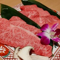 極上松阪牛 牛追道中 - 