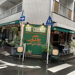 THE CORNER Hamburger & Saloon - 