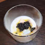 communico - 桃とじゃがいもの冷製スープのビシソワーズ