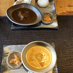 まさら庵TAKUMI - ビーフカリーと海老のココナッツカリー