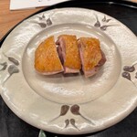 鳥つね自然洞 - 比内地鶏のももの塩焼き