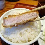 とんかつは飲み物。 - 淡麗とんかつ定食（山盛）810円（惣菜３種類まで無料、ご飯おかわり無料）