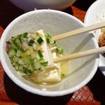 とんかつは飲み物。 - 淡麗とんかつ定食（山盛）810円（惣菜３種類まで無料、ご飯おかわり無料）