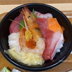 安城亭 - 本鮪中トロ入り贅沢海鮮丼1,000円,安城亭イトーヨーカドー安城店(愛知県安城市)食彩品館.jp撮影