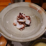 鮨匠 のむら - 茹で真蛸(鹿児島県開聞岳沖産、800g)