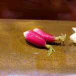 鮨匠 のむら - 廿日大根の浅漬け