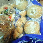 小さなパン屋かぎしっぽ - 買ったの