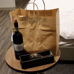 ファイ - ホテルでディナー