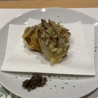 日本料理秀たか - ドラゴンフルーツのツボミ