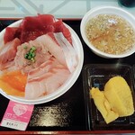 青森魚菜センター 本店 - 