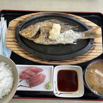 Payao Chokubaiten - 魚バター焼き定食