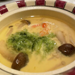 セラピーリゾート伊勢志摩 - 茶碗蒸しとしては最高峰の出来。滑らかな喉越し。あおさが入った茶碗蒸し。