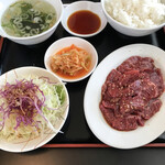 アンクルチャップ - ハラミランチ（肉盛り＋385円）