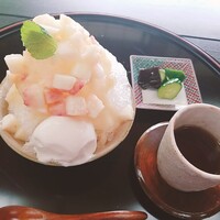 日本料理 新茶家 - かき氷「もも」