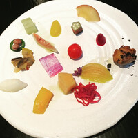 ラ・ボンヌターブル - 