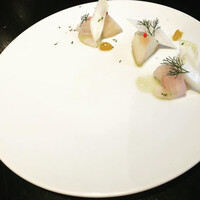 ラ・ボンヌターブル - 