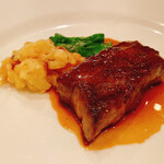 レストラン シャンソニエ - メイン肉①