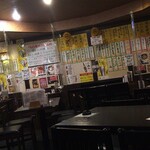 多古屋 - "店内たくさんのメニュー"