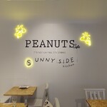 PEANUTS Cafe SUNNY SIDE kitchen - 