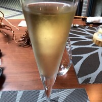 芦屋フレンチ北じま - レジブルー オーガニックスパークリング 葡萄ジュース 