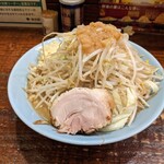 立川マシマシ - ヤサイが元気ない。