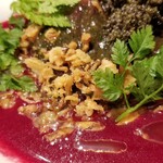 麺屋 六感堂 - 冷製 鯨とビーツのポタージュヌードル