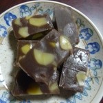 かめや菓子舗 - 栗がいっぱい