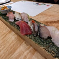 対馬のどぐろとイカ活き造り 博多 魚蔵 都ホテル店 - 