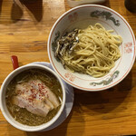 幻の中華そば加藤屋 にぼ次朗 - つけ麺にぼ次朗(200㌘) 900円