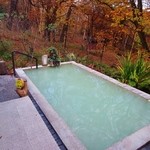 ホテル四季彩 - 人肌の湯は何時間でも入っていられる