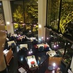 ホテル四季彩 - 夜にはライトアップしていい雰囲気に！