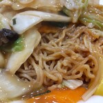 美山飯店 - 麺は細め