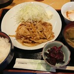 ゆたか - 日替り定食 豚しょうが焼き 600円 全景