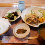 茶房千春 - 日替わりランチ「魚」ご飯大盛☆