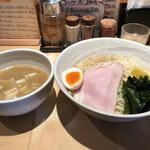 道の塩 - 塩つけ麺(950円)＋中盛(100円)