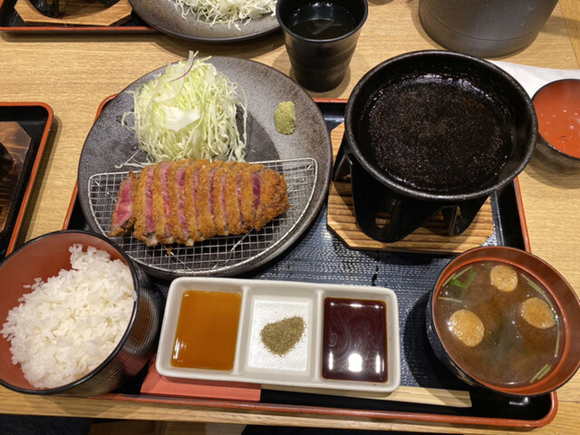 牛カツ京都勝牛 新宿小滝橋通店 新宿西口 定食 食堂 ネット予約可 食べログ