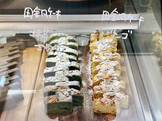 Sweets Works アラベスク舎 南草津 カフェ ネット予約可 食べログ