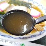 Mitsuwa - ラーメンのスープ