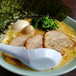 横浜家系ラーメン 魂心家 - 