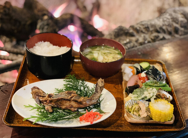 魚籠屋 びくや 高崎市その他 魚介料理 海鮮料理 食べログ