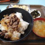 Michi No Eki Narusawa Keishokudou - 馬丼大盛、ビスケットの天ぷら