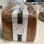 パンカフェ　ル・パン - プレミアム食パン￥450