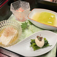 うかい鳥山 - 長芋素麺、冬瓜、蓮根梅肉和え、みず白和え
