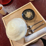 茶三楽 - 釜炒り茶エスプーマかき氷 1540円