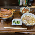 Ajidokoro Suzunoya - うな丼定食 1900円