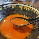 元祖トマトラーメンと辛麺とトマトもつ鍋 三味 - 0辛スープ