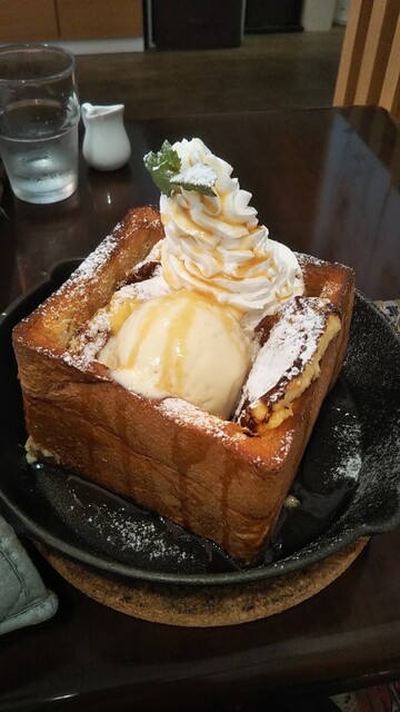 苺パンケーキ♡たれみみウサギ(しっかりsize) 苺パンケーキ♡たれみみウサギ(しっかりsize)